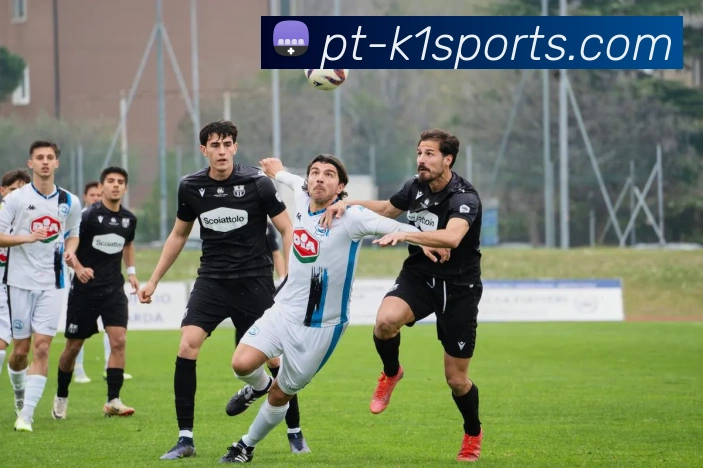 职业足球装备的选择与使用技巧全面指南助你提升球场表现